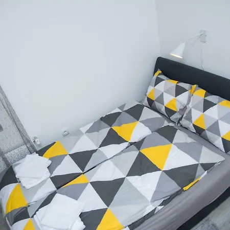 Apartment Studio Teo - Near Everywhere You Want To Be *